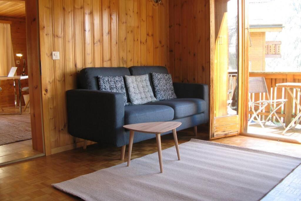 Alpia 26 - Zwei Zimmerwohnung In Traditionellem Walliser Haus Gasenried Dış mekan fotoğraf